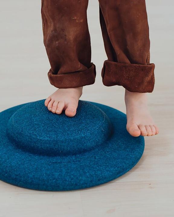 Actual product image Stapelstein BALANCE BOARD single midnight blue