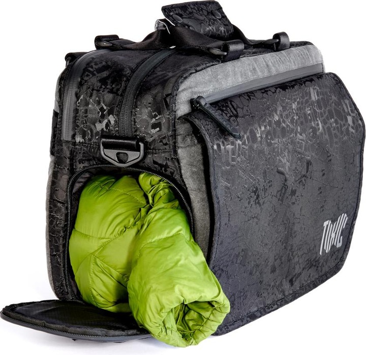 Actual product image 3 Legged Thing Toxic Wraith Camera Messenger L Water Resistant "Frog" Pocket Onyx