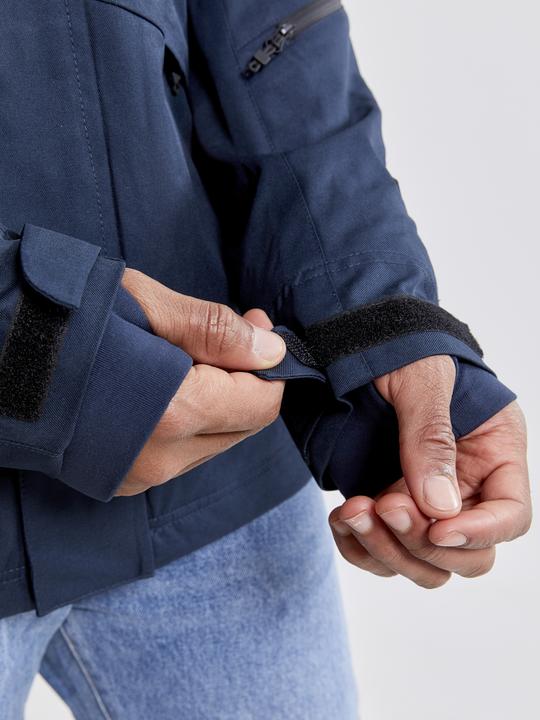 Actual product image Craft Mountain Padded Jacket M (4XL)