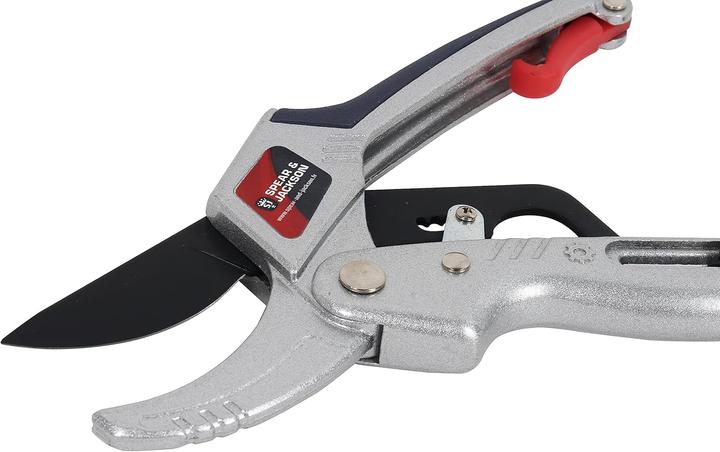 Produktbild Spear & Jackson Gartenschere mit Zahnstange