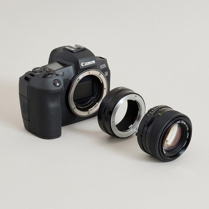 Productafbeelding Urth Lensvatting adapter: compatibel met Minolta Rokkor (SR / MD / MC) lens naar Canon RF Camera Body