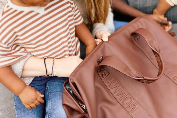 Actual product image Childhome Wickeltasche Mommy Bag Signatur Leder dunkelbraun