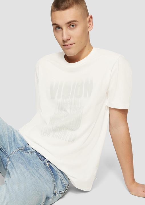 Produktbild S.Oliver T-Shirt Basic Rundhals T-Shirt mit Frontprint (M)