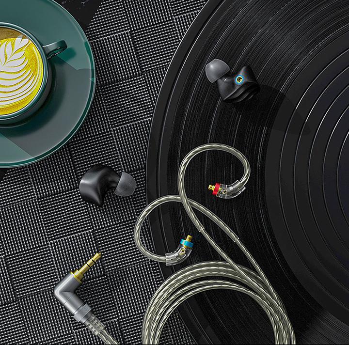 Image du produit FiiO FH3 (pas de réduction du bruit, Filaire)