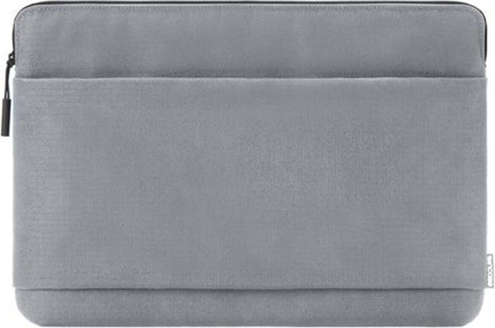 Actual product image Incase Go (14", Apple)