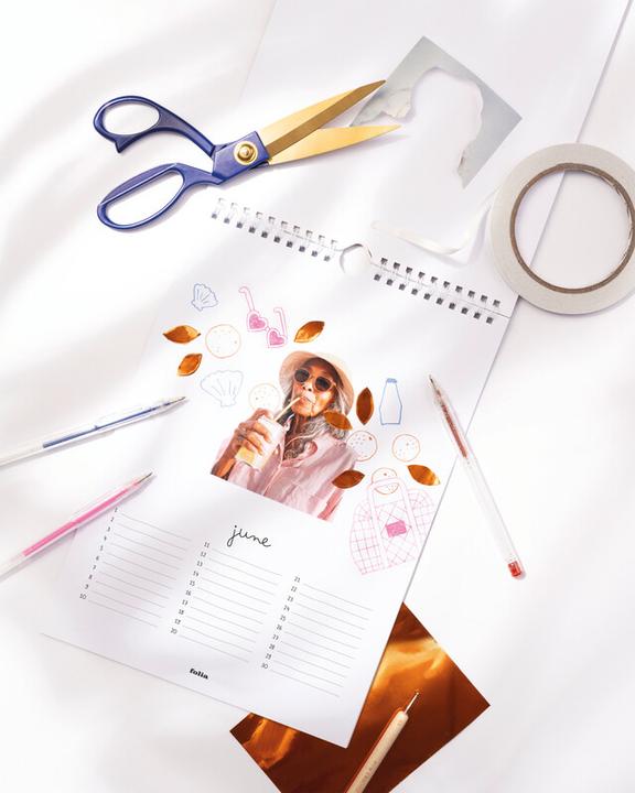 Produktbild Folia Fotokalender A4 weiss 190g 13S Spiralbindung (A4)