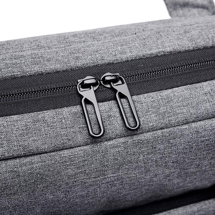 Produktbild Okade - MacBook / Laptop-Tasche, 15.6 Zoll, T55, Dunkelgrau (15.60")