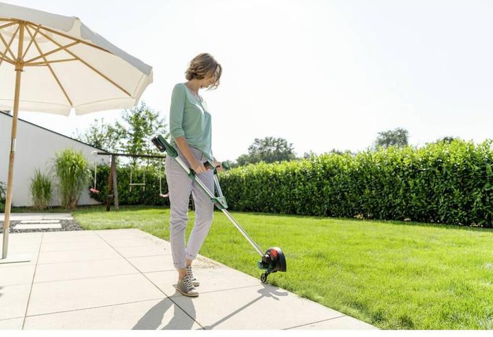 Actual product image Bosch Home & Garden UniversalGrassCut 18V-26 (1x2,5Ah) (Trim line)
