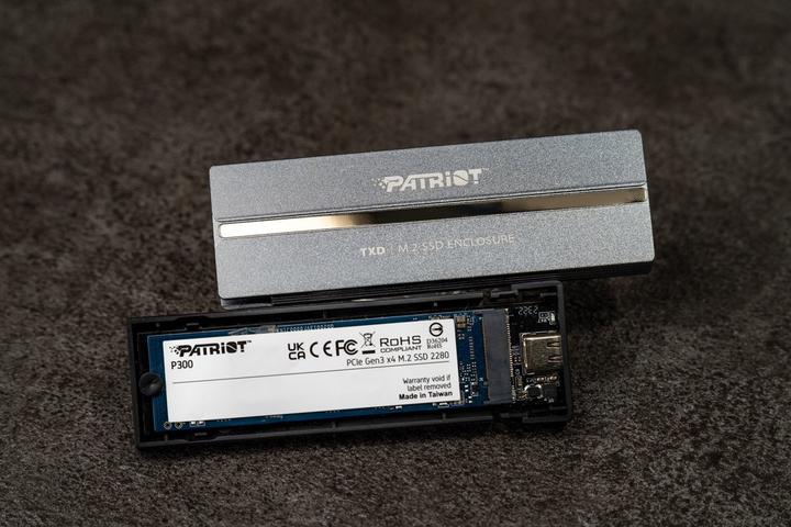 Produktbild Patriot TXD externí box USB 3.2 M.2 Gen2 NVMe SSD (M.2 2280, M.2 2230, M.2 2260, M.2 2242)