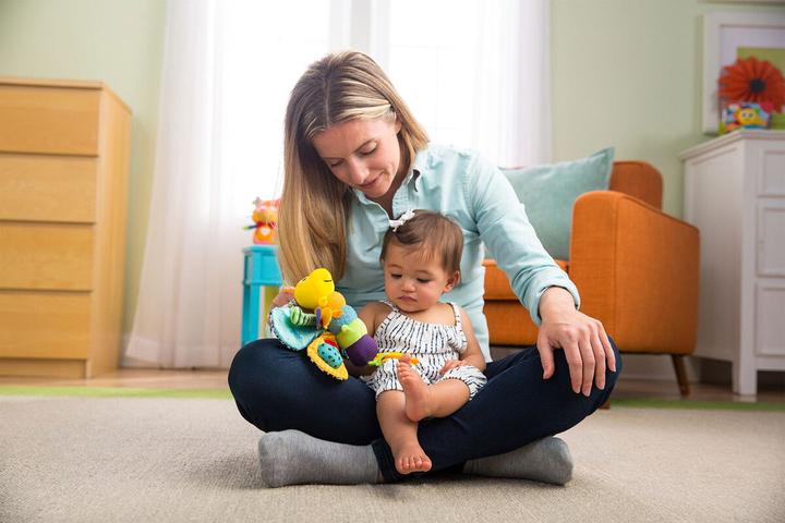 Actual product image Tomy Lamaze Freddie the Firefly