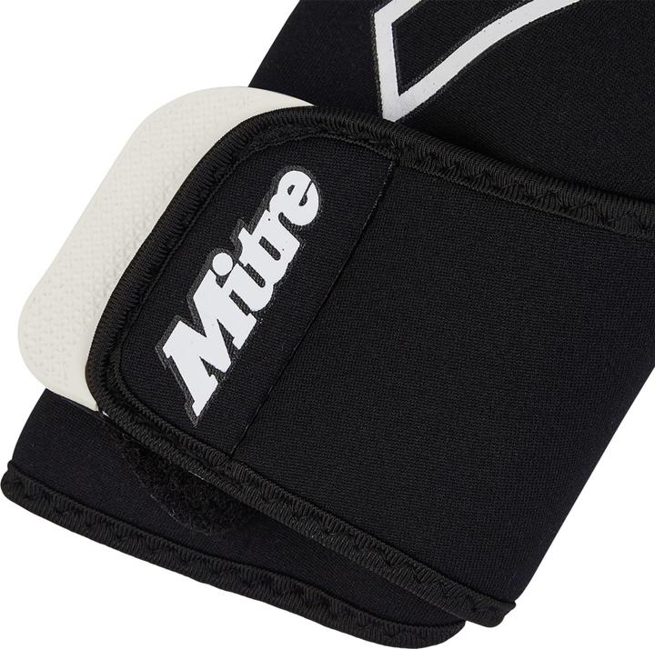 Produktbild Mitre TorhüterHandschuhe Impel 24 (7)