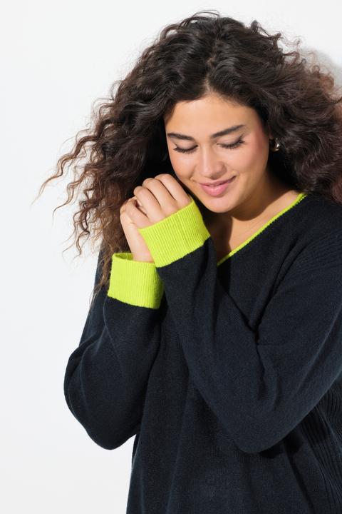 Immagine prodotto Ulla Popken Maglione con orli fluo, scollo a V e maniche lunghe (42, 44)