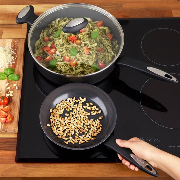 Immagine prodotto Zyliss Padella Ultimate antiaderente 24 cm (24 cm, Padella per friggere, Alluminio)