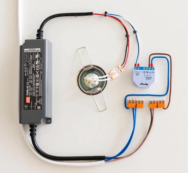 Image du produit Shelly Plus Variateur 0-10V (Actionneur de commutation)