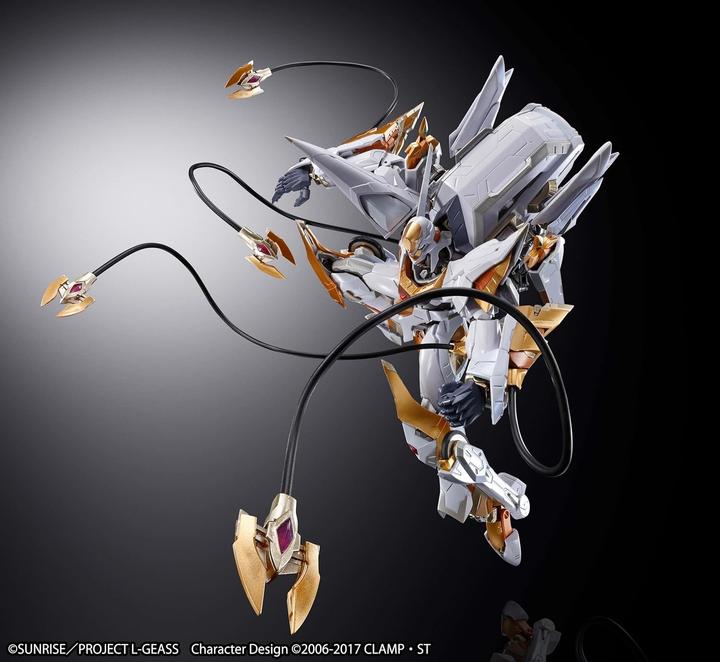 Actual product image Tamashii Nation Code Geass: Lelouch of the Rebellion R2 Metal Build Dragon Scale Action Figure Lancelot Albion 18 cm