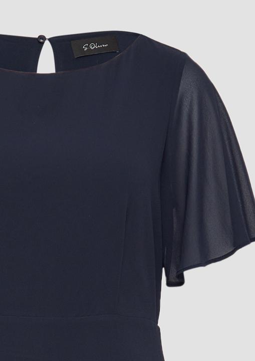 Actual product image S.Oliver Kleid Chiffonkleid mit Volants und U-Boot-Ausschnitt (32)