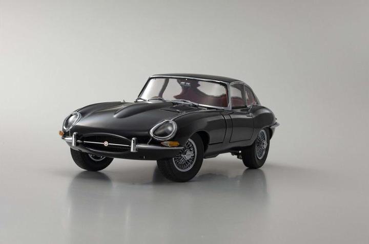 Immagine prodotto Kyosho Jaguar Type-E 3.8L Coupe MK1 1961 Schwarz, 1:18