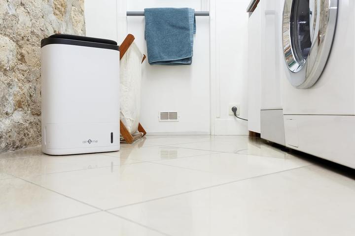 Actual product image Air&Me Evel Dehumidifier (40 m², 2.88 l/24h)