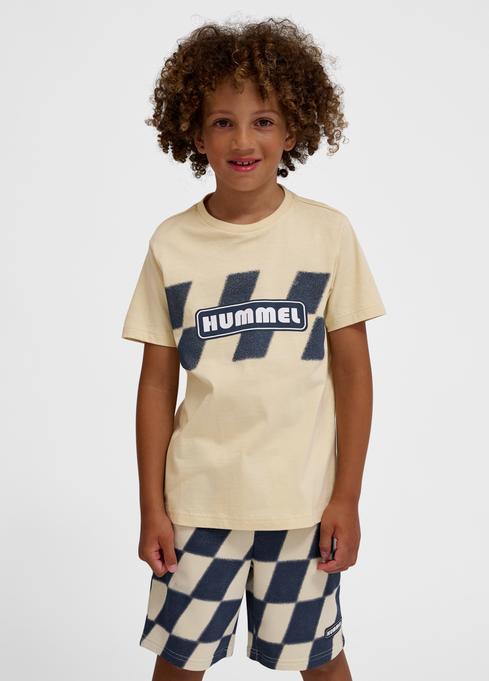 Actual product image hummel hmlPETS T-SHIRT S/S (122)