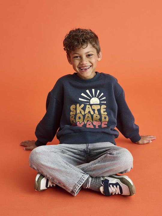Produktbild Vertbaudet Jungen Sweatshirt mit grossem Skater-Motiv, Recycling-Polyester (86)