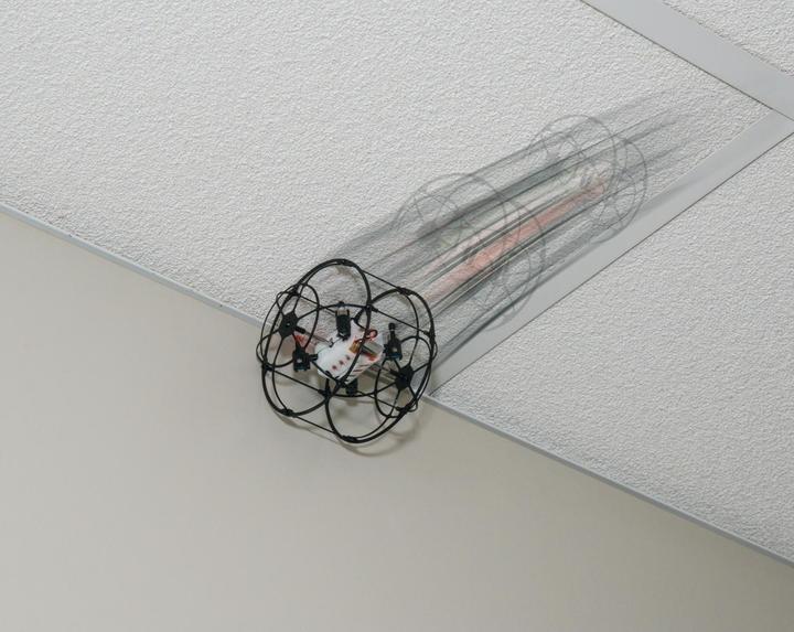 Actual product image Carson RC Sport X4 Cage Copter Quadro