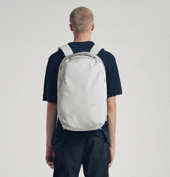 Produktbild Urth Norite 24L Backpack + Camera Insert (Ash Grey) (Fotorucksack, 24 l)