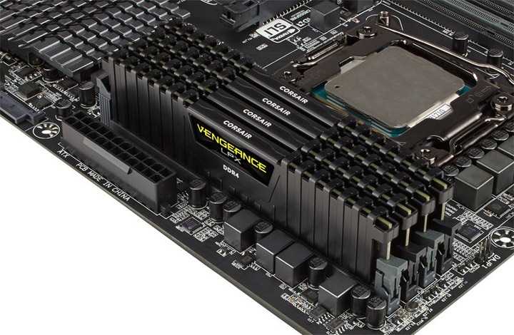 Productafbeelding Corsair Vengeance LPX (1 x 4GB, 2400 MHz, DDR4 RAM, DIMM 288 pin)