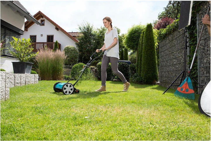 Produktbild Gardena Classic 330 (Manuell)