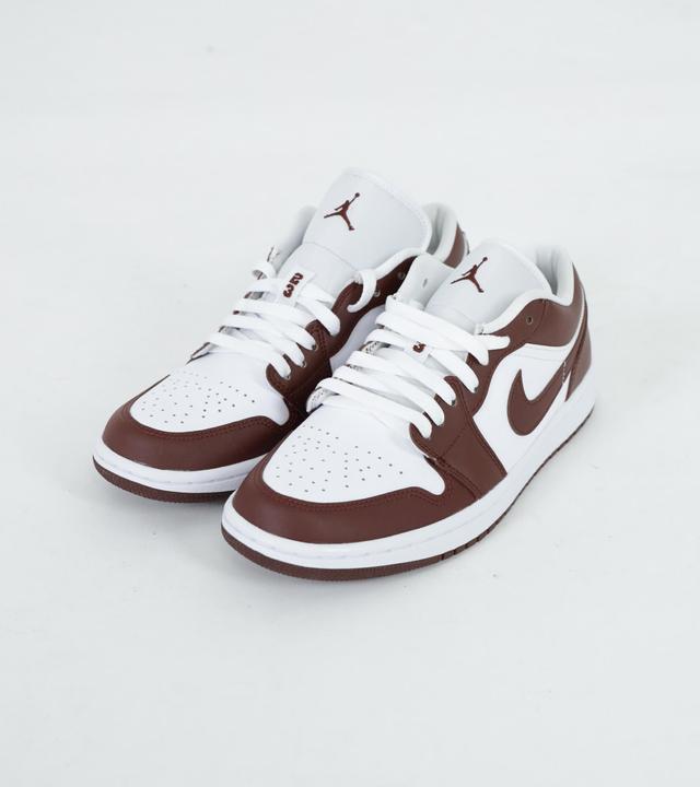 Image du produit Nike Chaussures Air Jordan 1 Low (41)