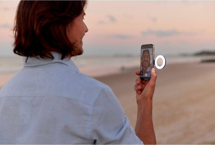 Actual product image ShiftCam SnapLight