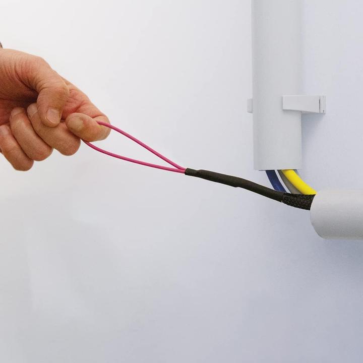 Image du produit LogiLink Câble trunk à fibres optiques U-DQ(ZN)BH, 8 fibres multimode OM4, LC/UPC - LC/UPC, 120 m (120 m)