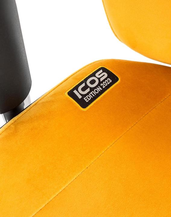 Actual product image Quersus Gaming Chair, Waterproof, Fireproof, Sturdy, Lightweight, Comfortable