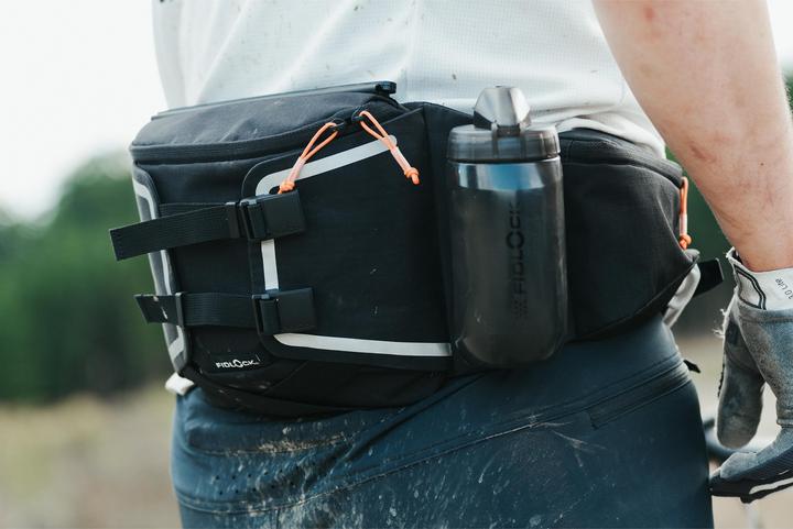 Produktbild Fidlock Hip Belt Double vyölaukku ja Twist Bottle 450 -juomapullo