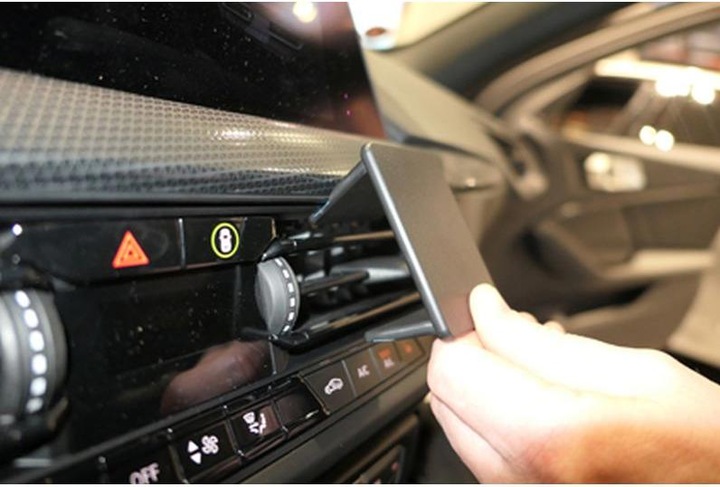 Actual product image Brodit 855577 Car mount BMW 1-series F40 20-
