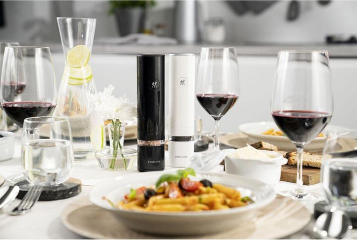 Actual product image Zwilling Enfinigy spice grinder set of 2 electric, black/white (Pepper, Salt)