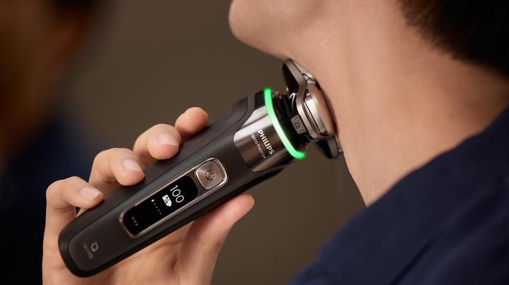 Actual product image Philips Shaver Series i9000 Prestige (XP9200/30)