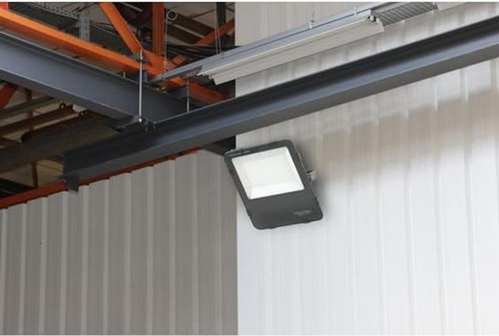 Produktbild Schneider IMT47222 (15000 lm, IP65)