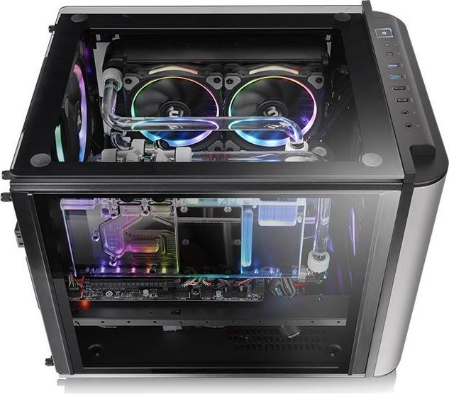 Actual product image Thermaltake Level 20 VT (mATX)