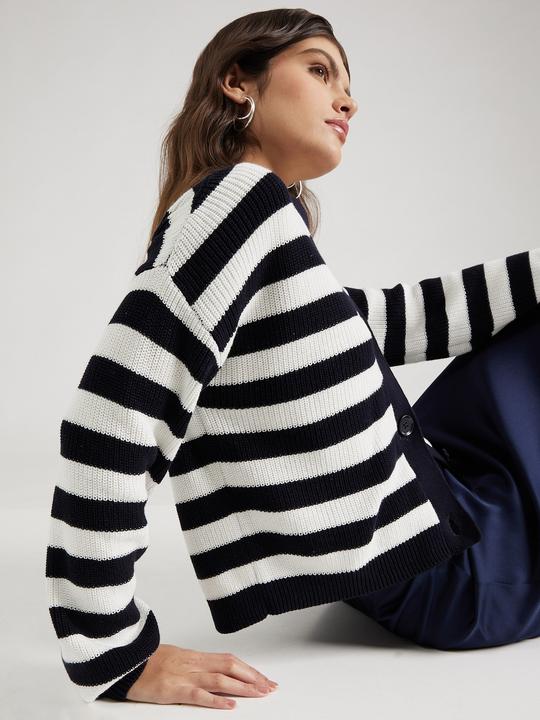 Actual product image Comma Strickjacke Strickjacke aus Baumwolle (34)