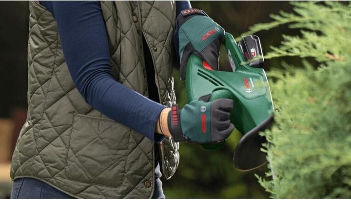 Actual product image Bosch Home & Garden EasyHedgeCut 18V-52-13 (Rechargeable battery operated)