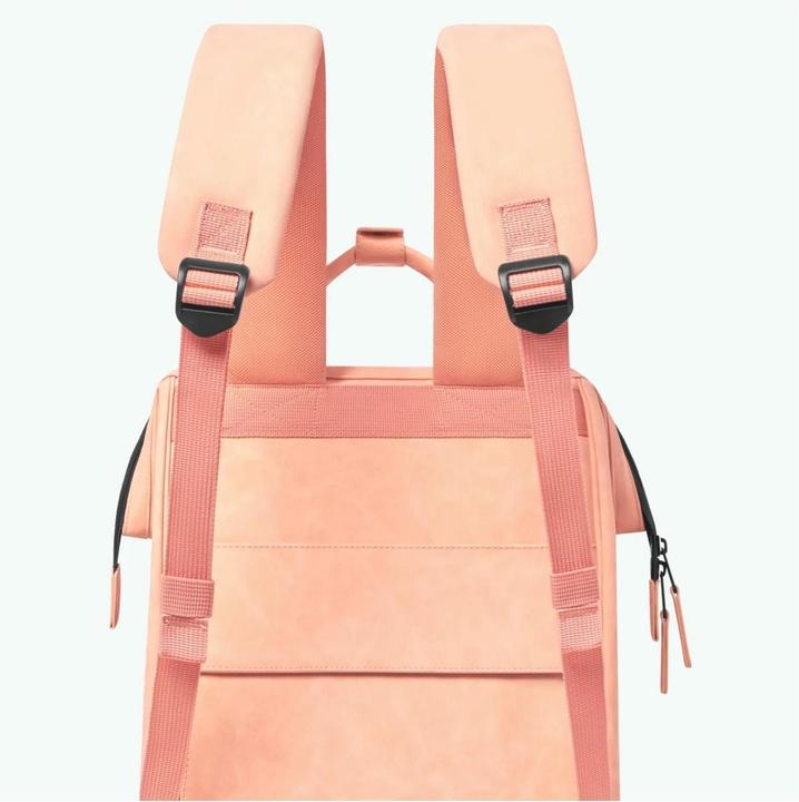 Actual product image Cabaïa Adventurer Vegan Nubuck Backpack (18 l)