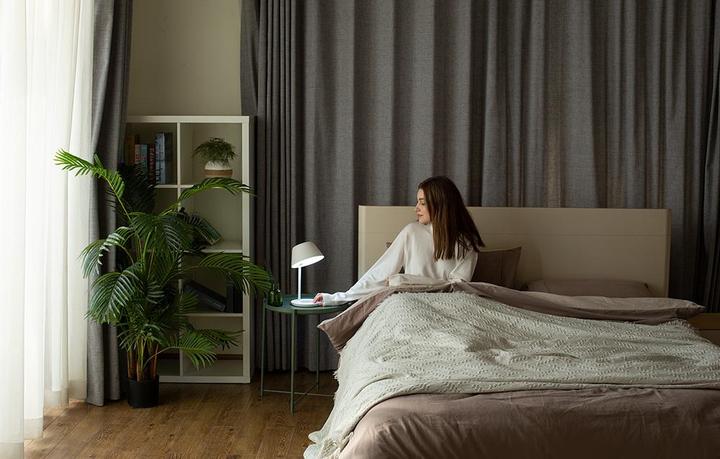 Actual product image Yeelight Staria (350 lm)