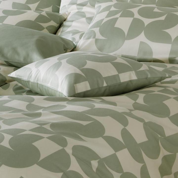Actual product image Elegante Studio Graphic (Bedding set, 135x200 cm + 80x80 cm)