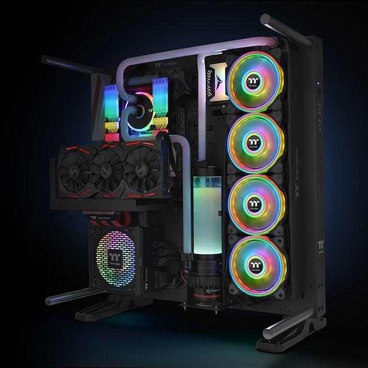 Produktbild Thermaltake Riing Quad 14 (140 mm, 3x)