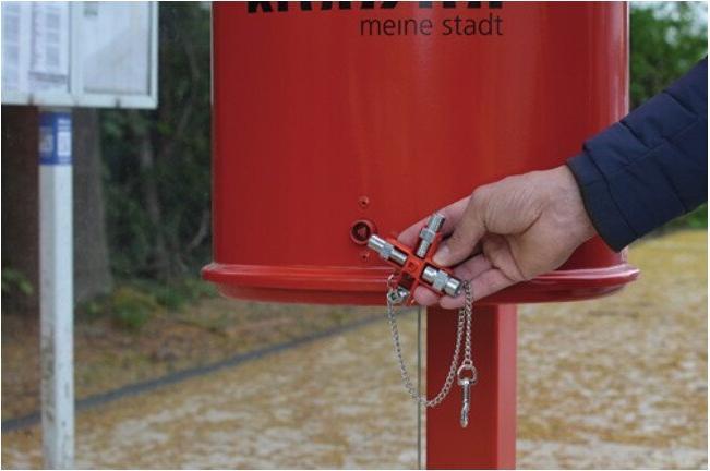 Produktbild S+B Schaltschrankschlüssel SuBMaster 9 in 1