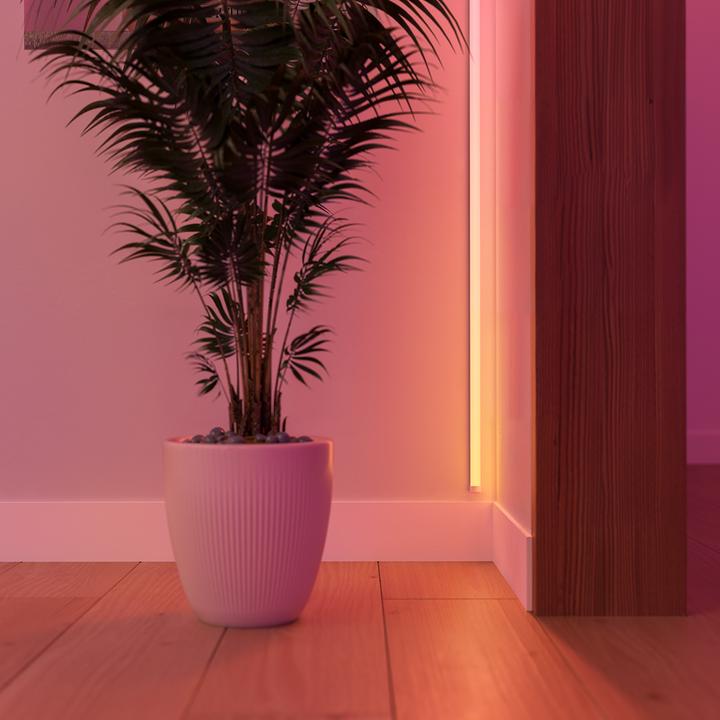 Actual product image Philips Hue OmniGlow Gradient Lightstrip (Multicoloured, 1000 cm, Indoor)
