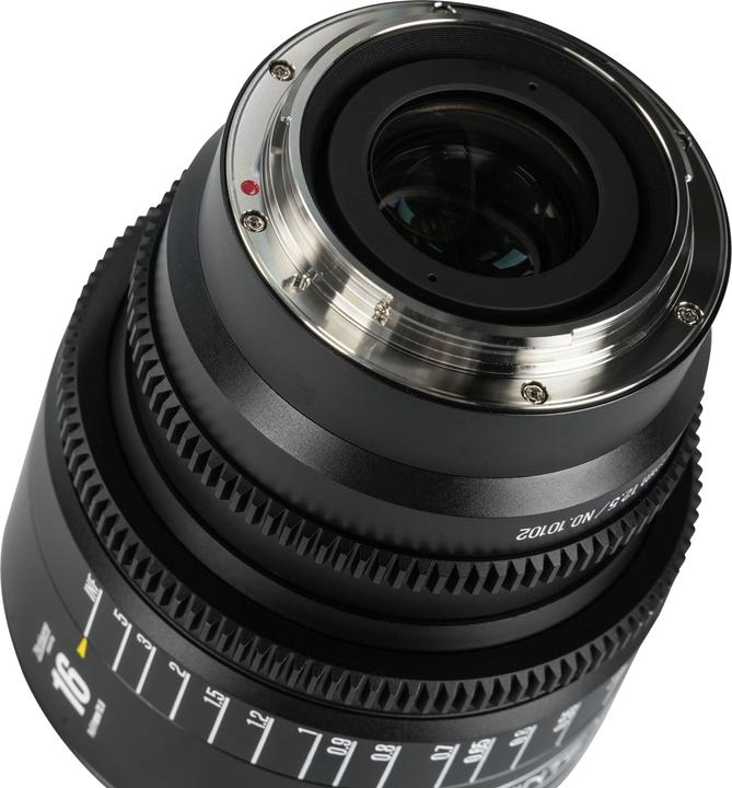 Image du produit 7artisans 16T25B-EF INF 16mm T2.5 INFINTE EF Mount (Black) (Canon EF, Plein format)