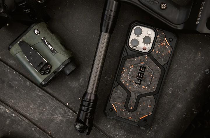 Produktbild UAG Monarch Pro - Limited Edition (Apple iPhone 16 Pro Max)