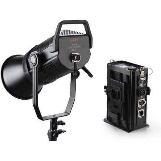 Swit Faretto Bowens da 200W per reportage e studio, CRI97, TLCI 98, 5600K, 9x effetti luce, DMX, (Luce studio, Videocamera), Luce continua