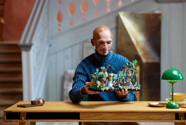 Actual product image LEGO Temple of the Golden Idol (77015, LEGO Indiana Jones)